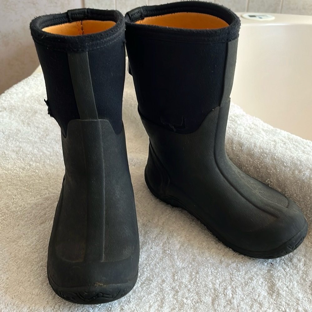 Dryshod Tuffy Kids Muck Style Boots size 1